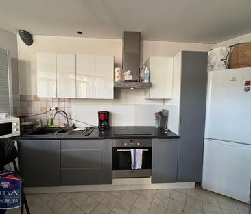 Location Appartement 1 pièce 43m² VALENCIENNES 59300 - Photo 3