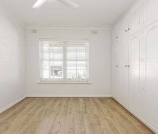 2/7-9 Grandview Avenue, Urrbrae - Photo 1