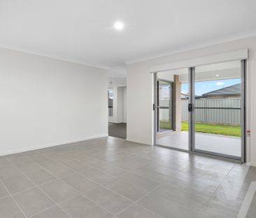 16 Marlowe Avenue, Anambah NSW 2320 - House For Rent | Domain - Photo 1