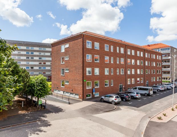 Backhausgatan 13 - Foto 1