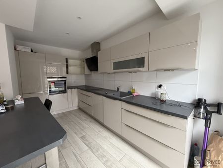 4.5 Zimmer, 100 m², 1. Stock - Photo 5