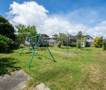 Spacious 3 Bedroom Family Home - Photo 1