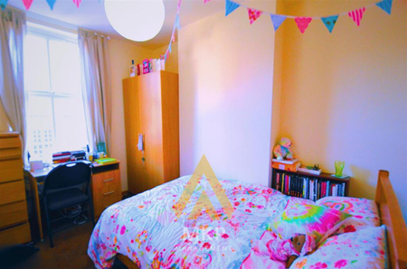 4 bedroom terraced house to rent - Photo 3