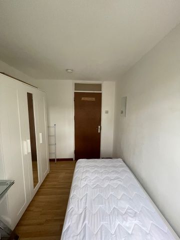 Room in a Shared House, Kennard Road, E15 - Photo 4