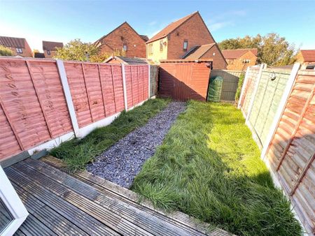 2 bedroom terraced house to rent - Photo 5