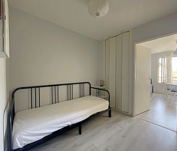 Location Appartement 2 pièces 27m² - Photo 4