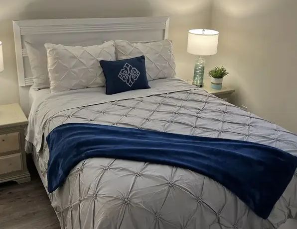 2bed+den looking for roomate | Edmonton - Photo 1