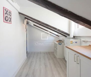 Excellent 2 Bedroom penthouse for rent in Cortes / Huertas, Madrid - Photo 5