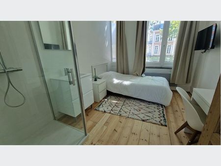 Appartement à Louer à LILLE 600 € - Photo 5