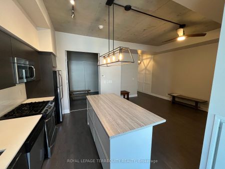 Lofts 399 , #405 - Photo 3