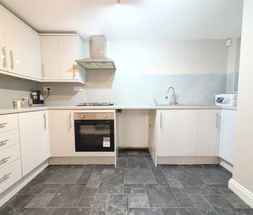 Sion Street, Pontypridd - Photo 5