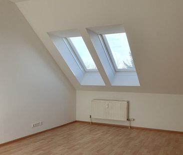 Gemütliche 2-Zimmer-Dachgeschosswohnung - Photo 4