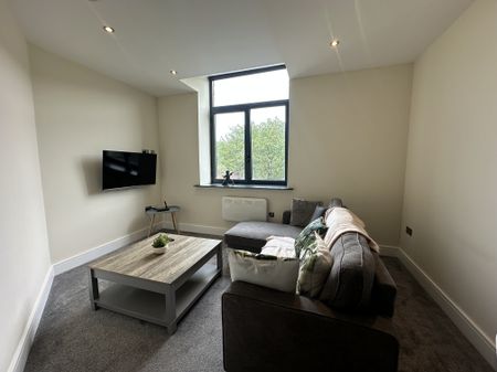 Britannia Road, Huddersfield - Photo 5