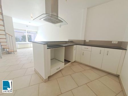 2 PIECES EN DUPLEX RÉNOVÉ SAINT-MARCEL - Photo 3