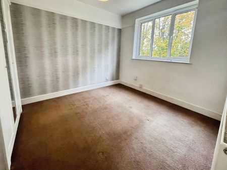 2 bedroom Flat To Let Total Size: 732 SQ FT - Photo 3