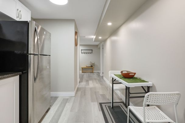 For Lease - 1506 Queen's Boulevard, Kitchener, Ontario - Photo 1