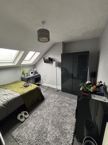 20 Estcourt Terrace, Leeds, LS6 3EX - Photo 4