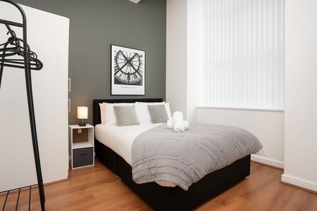 2 Bed Flat, Tobacco Wharf, L5 - Photo 5