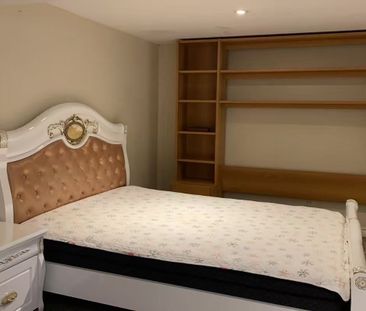 For Lease - 122 Brentcliffe Road, Toronto, Ontario - Photo 3