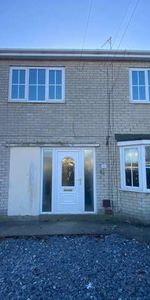 4 bed semi-detached house to rent in Quin Square, South Hetton, Durham - Photo 3