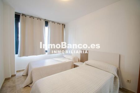 3 bedroom luxury Flat for rent in Valencia - Photo 3