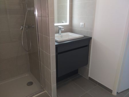 Saint Jean De Vedas-T1-25m2 - Photo 4