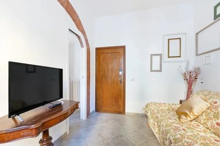 Via Pisana, Florence, Tuscany 50142 - Photo 4