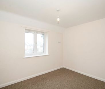 2 bedroom house to rent Warnford Place, Bournemouth, BH6 - Photo 5