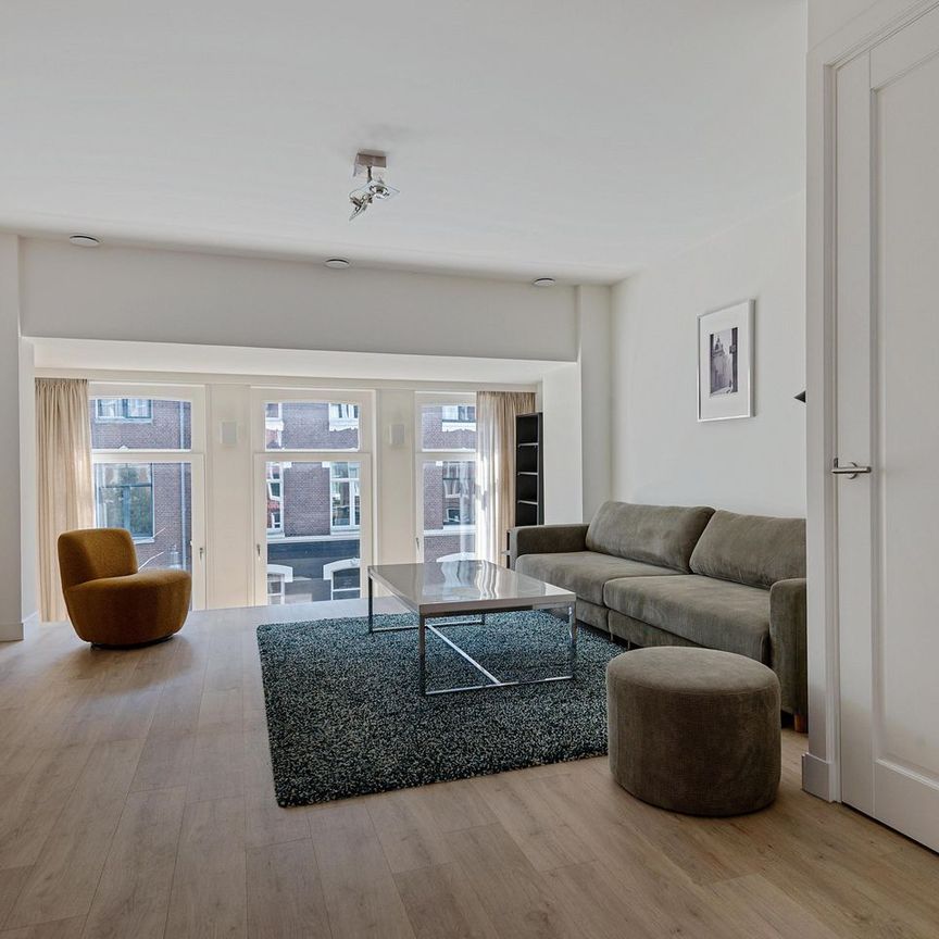Appartement te huur: Pieter Cornelisz. Hooftstraat 32-B 1071 BZ Amsterdam - Foto 1