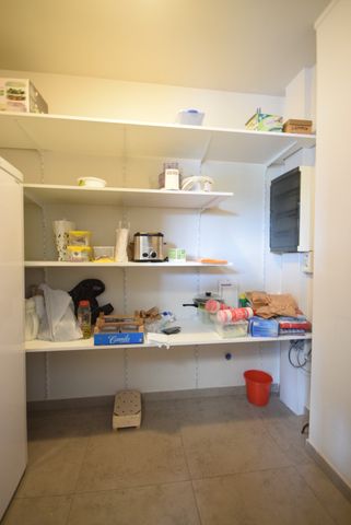 GELIJKVLOERSAPPARTEMENT MET GARAGE - Foto 3
