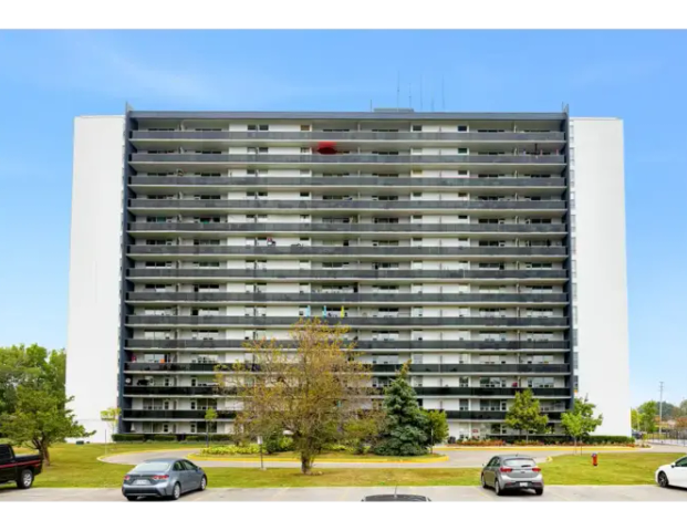 2250 Homelands Dr | 2250 Homelands Dr, Mississauga - Photo 1