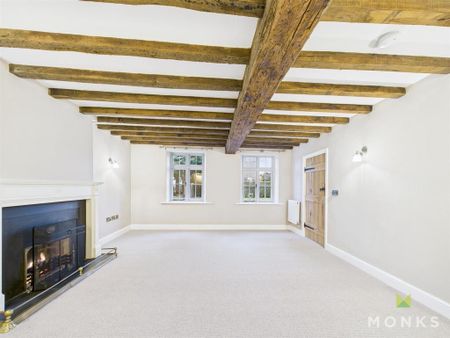 5 bedroom detached house to rent - Photo 2