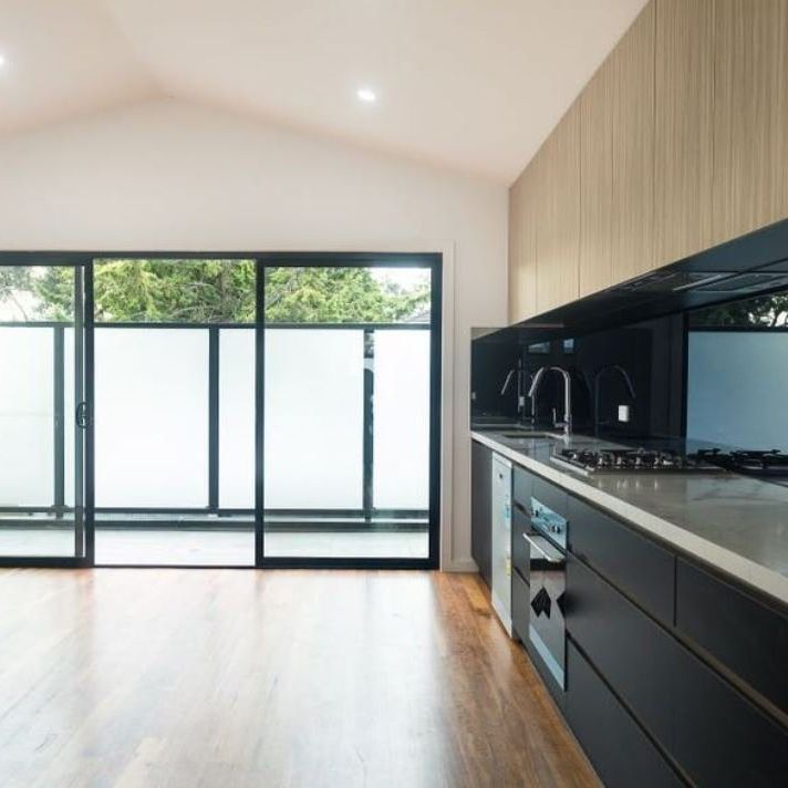 7/101 Victoria Road, Northcote VIC 3070 - Photo 1
