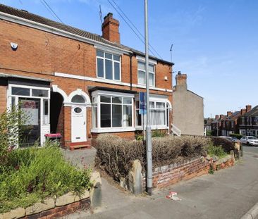 2 bedroom terraced house to rent - Photo 2