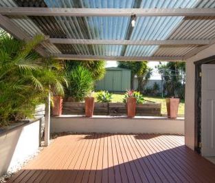 Stylish 2 Bedroom Home! - Photo 5