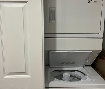 For Lease - 75 Maffey Crescent, Richmond Hill, Ontario - Photo 2