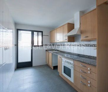 Piso de alquiler en Av. de Les Corts Valencianes, Barrio de Benicalap - Photo 2