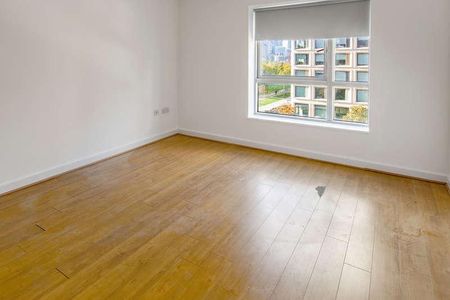 John Harrison Way, North Greenwich, SE10 - Photo 2