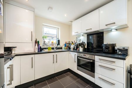 Fairthorn Road, Charlton, SE7 - Photo 5