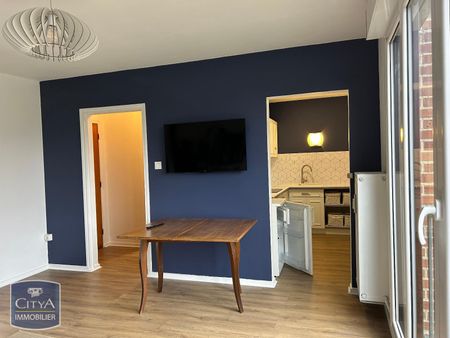 Location Appartement 1 pièce 30m² CAMBRAI 59400 - Photo 2