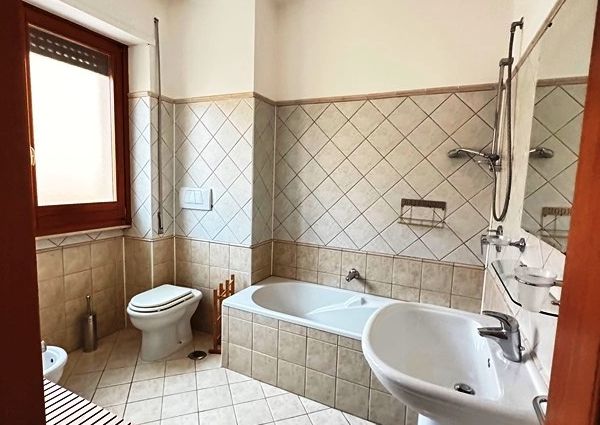 Appartamento in affitto a Velletri