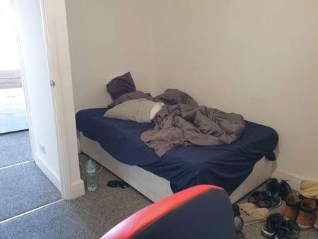 Sandown Road, Brighton, BN2 - Photo 3