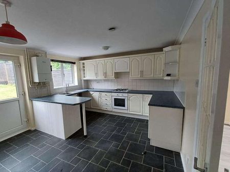 Brussels Way, Luton, LU3 - Photo 5