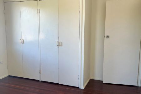 Comfort Meets Convenience - Photo 5