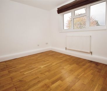 Avenue Road, London, SE25 4EA - Photo 4