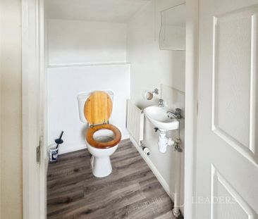 3 bedroom property to rent Trinity Street, Loughborough, LE11 - Photo 5