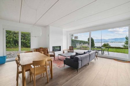 Detached house with direct access to the water - Photo 2