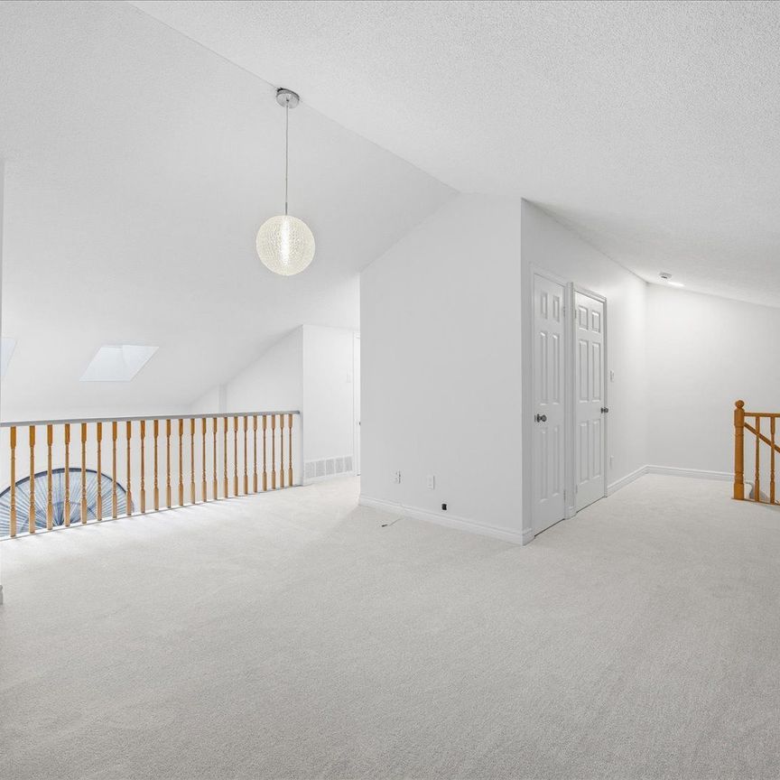 For Lease - 1663 NASH Road Unit# D16, Clarington, Ontario - Photo 1