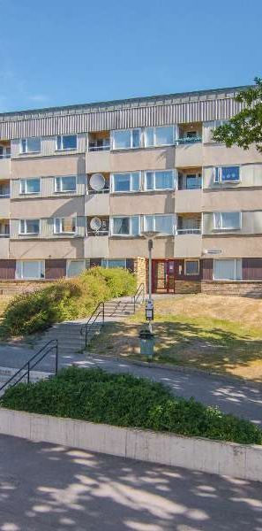 Ådalsvägen 4 C - Foto 1
