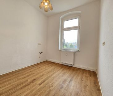 Sie suchen? Ich biete: komplett renovierte Wohnung und Schenke dazu... - Foto 1